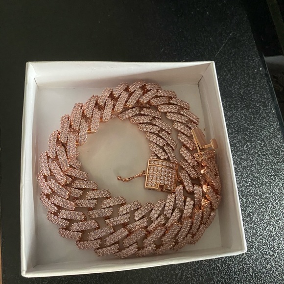 Barbie Cuban link - Picture 3 of 4
